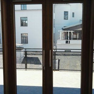 Brga Bazārs,visas koka un alumīnija konstrukcijas