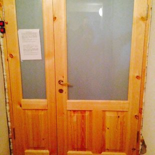 Kandavas Pastaēkas iekšdurvis