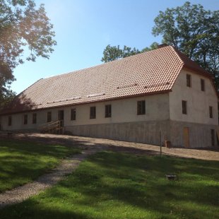 Kalnmuižas Koka logi