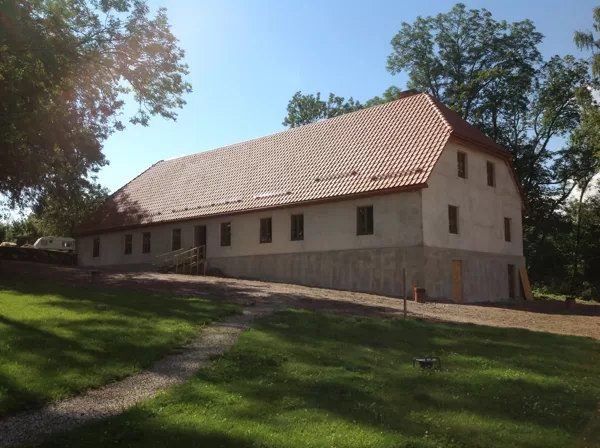 Kalnmuižas Koka logi